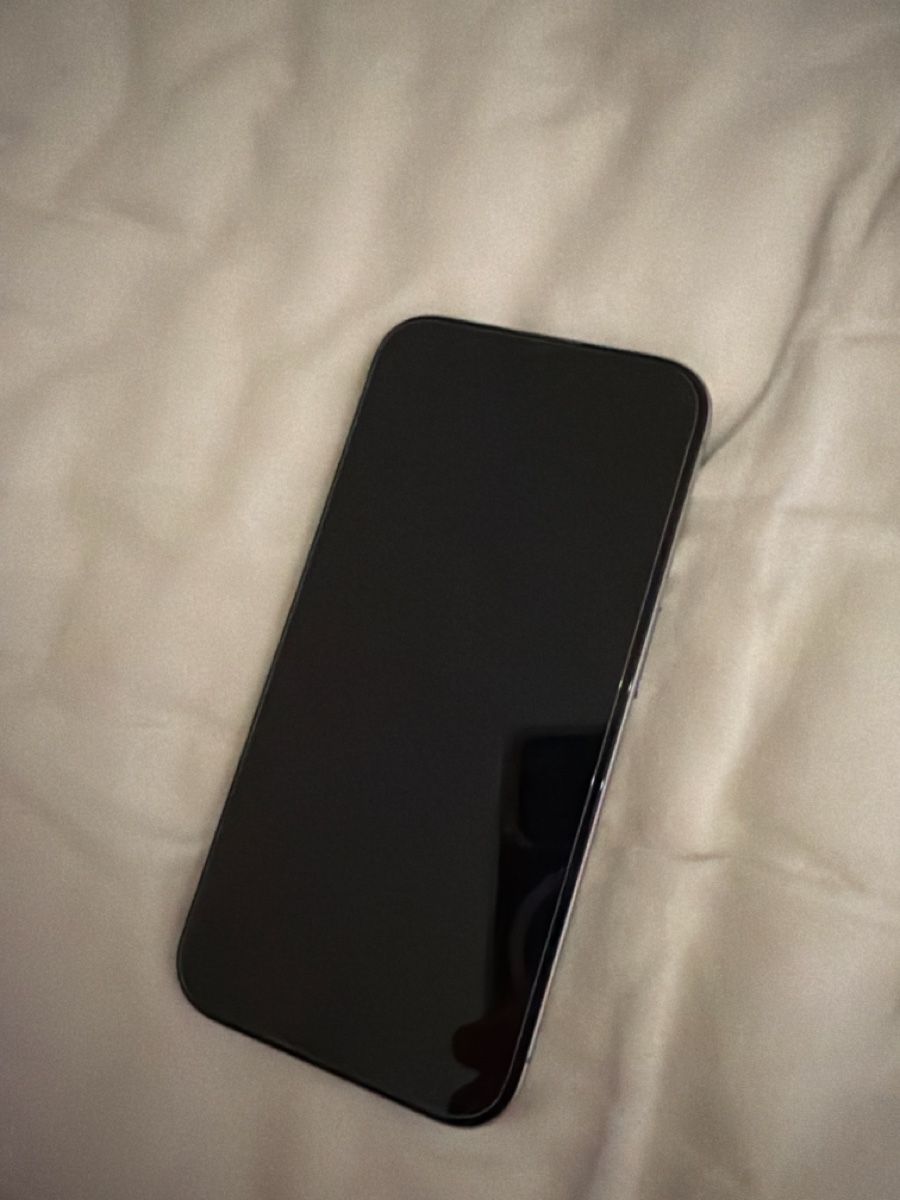 Apple Handys / Smartphones: Iphone 15 Pro 128 GB – Gebraucht aus Luzern von roh_8vzt 1