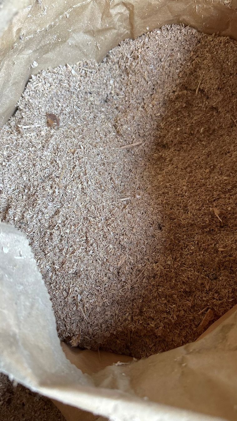 Articoli in legno: Sägemehl, trocken gelagert – Usato da Würenlos venduto da Sa_li 5