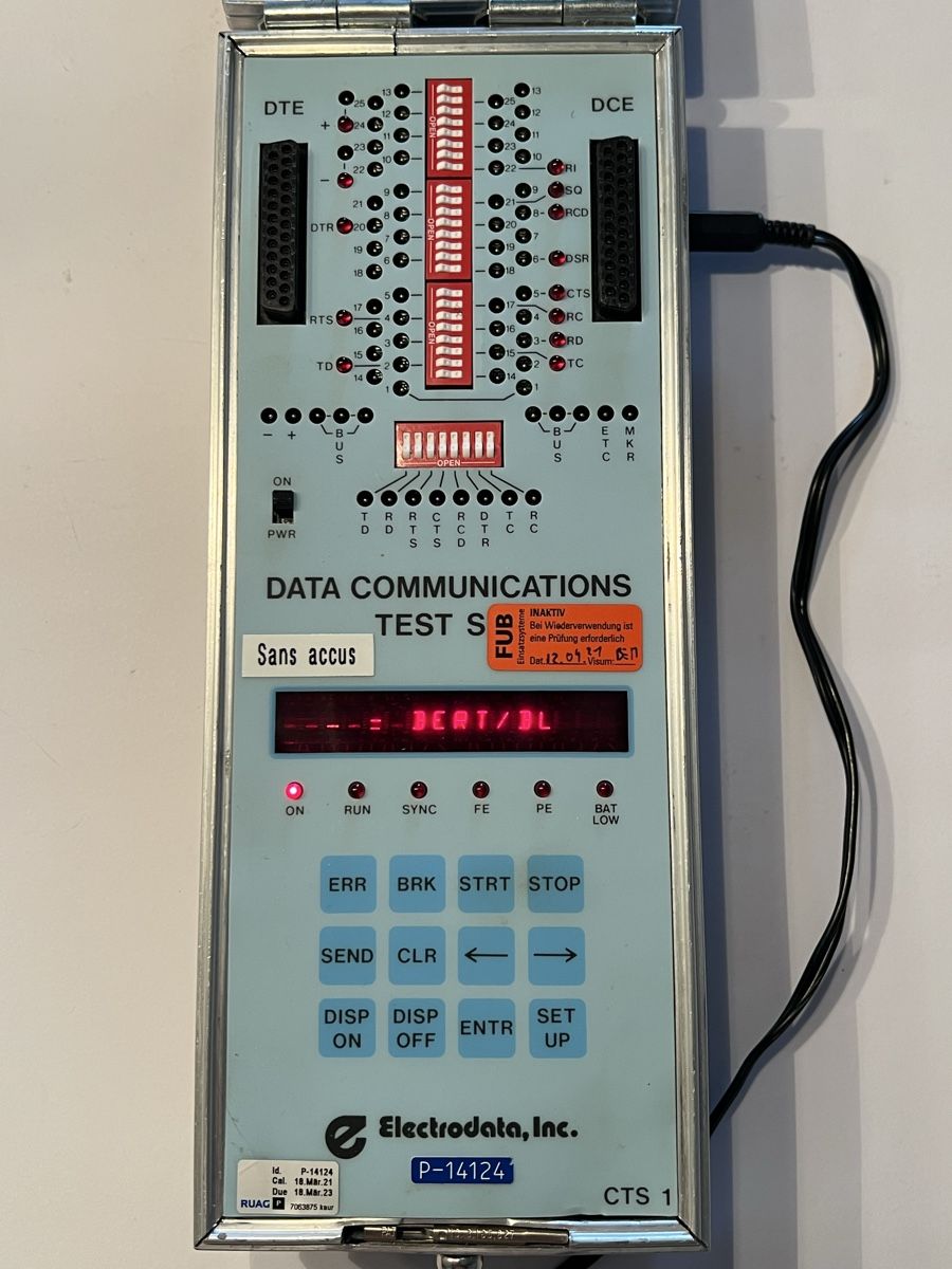 Misurare: RUAG Schweizer Armee ETAT CTS-1 Data Communications Test Set – Usato da Oberhofen Thun'see venduto da SwissTreasure