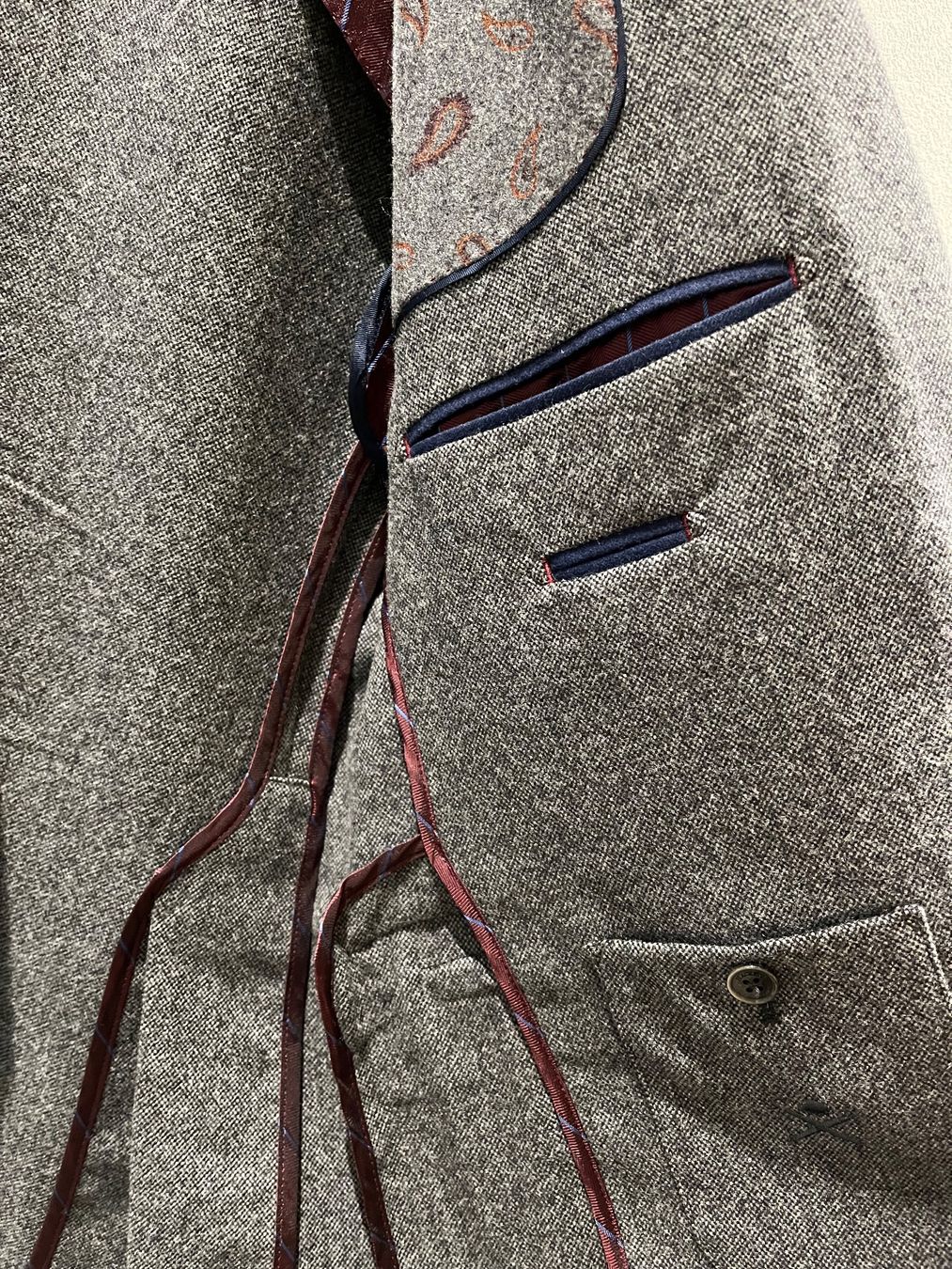 Hackett Completi: Hackett Jackett / Blazer, neu, Grösse S, Grau – Nuovo (secondo la descrizione) da Oberweningen venduto da Lake1980 3