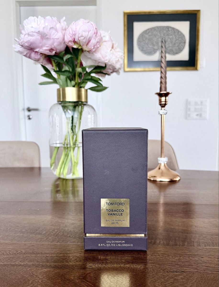 Flaconi: Tobacco Vanille by Tom Ford 250ml - Empty Flacon – Usato da Solothurn venduto da kor_7mpb