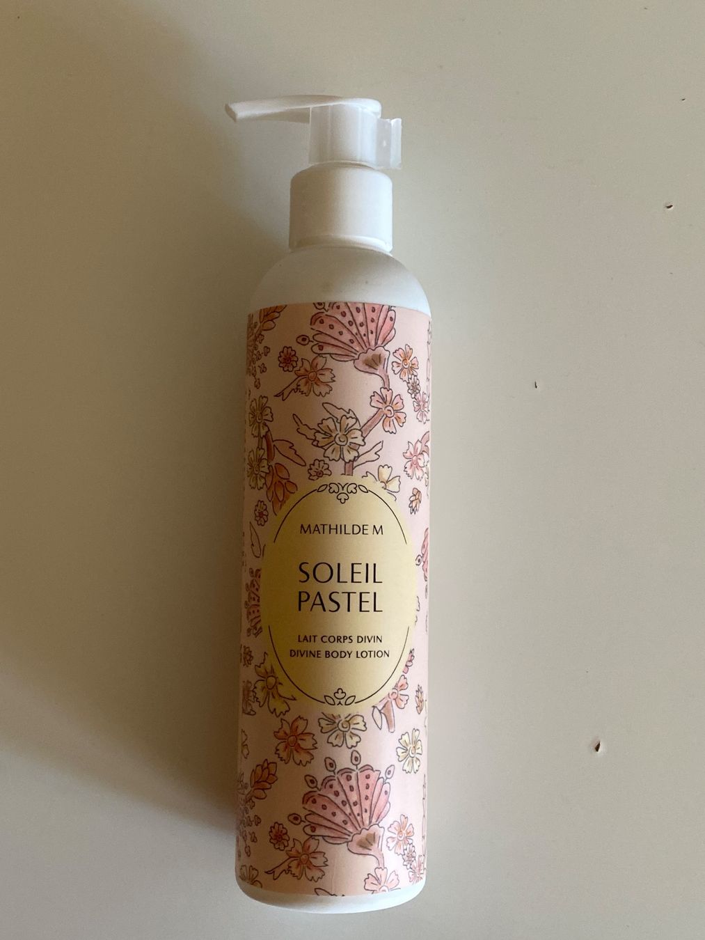 Idratazione: BODY LOTION -EXKLUSIV SOMMER AUS FRANKREICH – Nuovo e nell'imballaggio originale da Meienried venduto da ManuelaBoutique