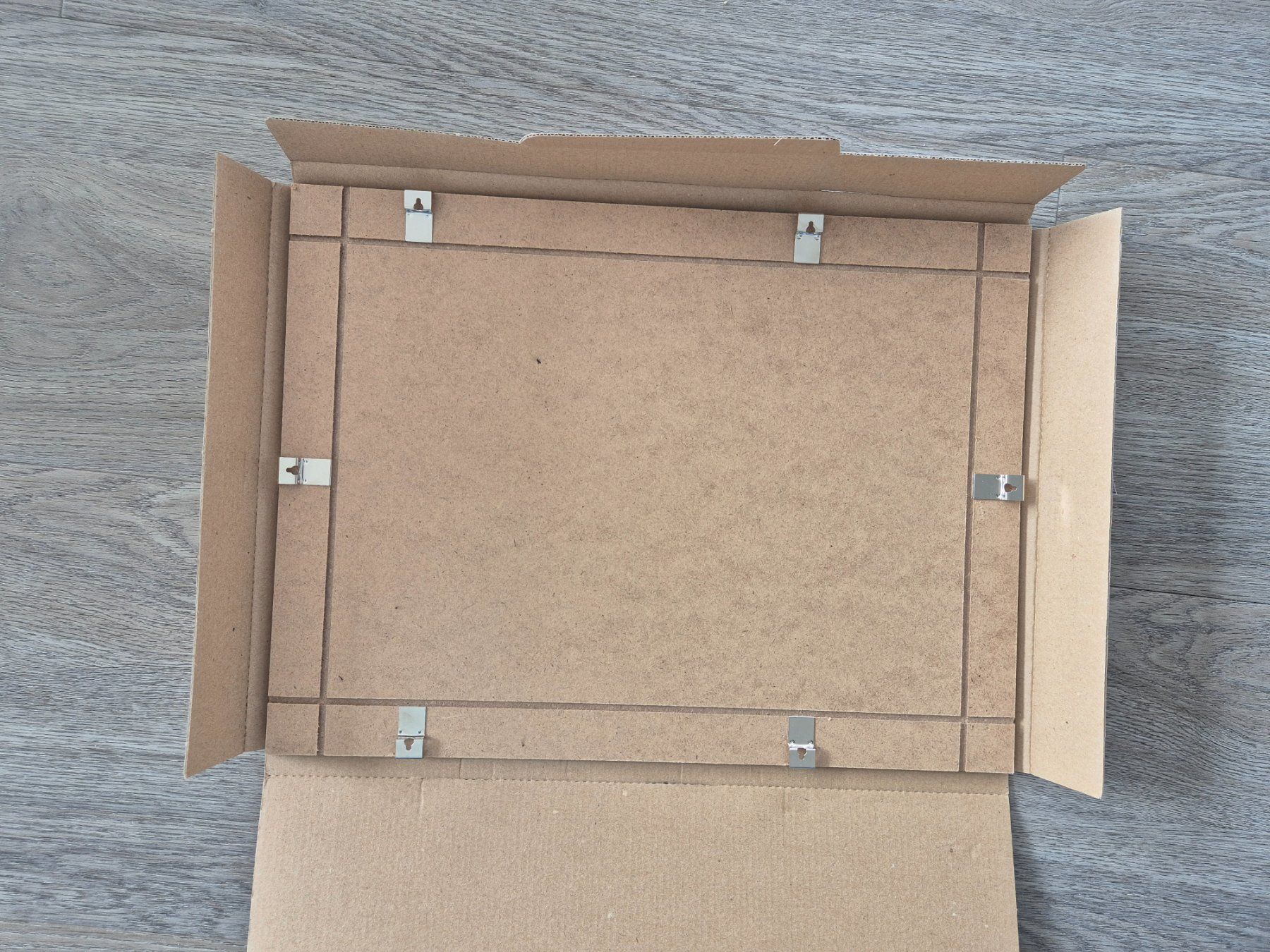 Migros Cornici: Wechselrahmen 30x40cm, reflexfreies Glas, neu – Nuovo e nell'imballaggio originale da Eglisau venduto da nicij79 2