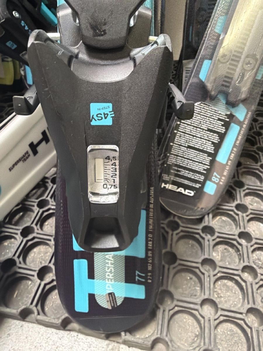 Head Skis: Kinder Ski Head Neu – Neuf avec emballage d'origine à Horw par taskinardi 1