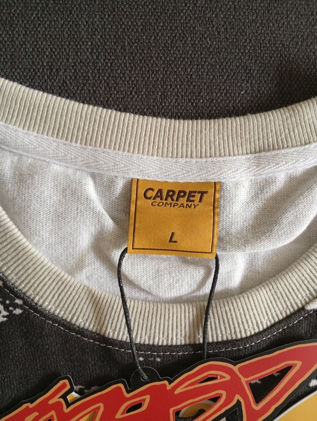 T-Shirts: Tank-Top Carpet white/ Large – Gebraucht aus Villars-sur-Glâne von dadj01 3