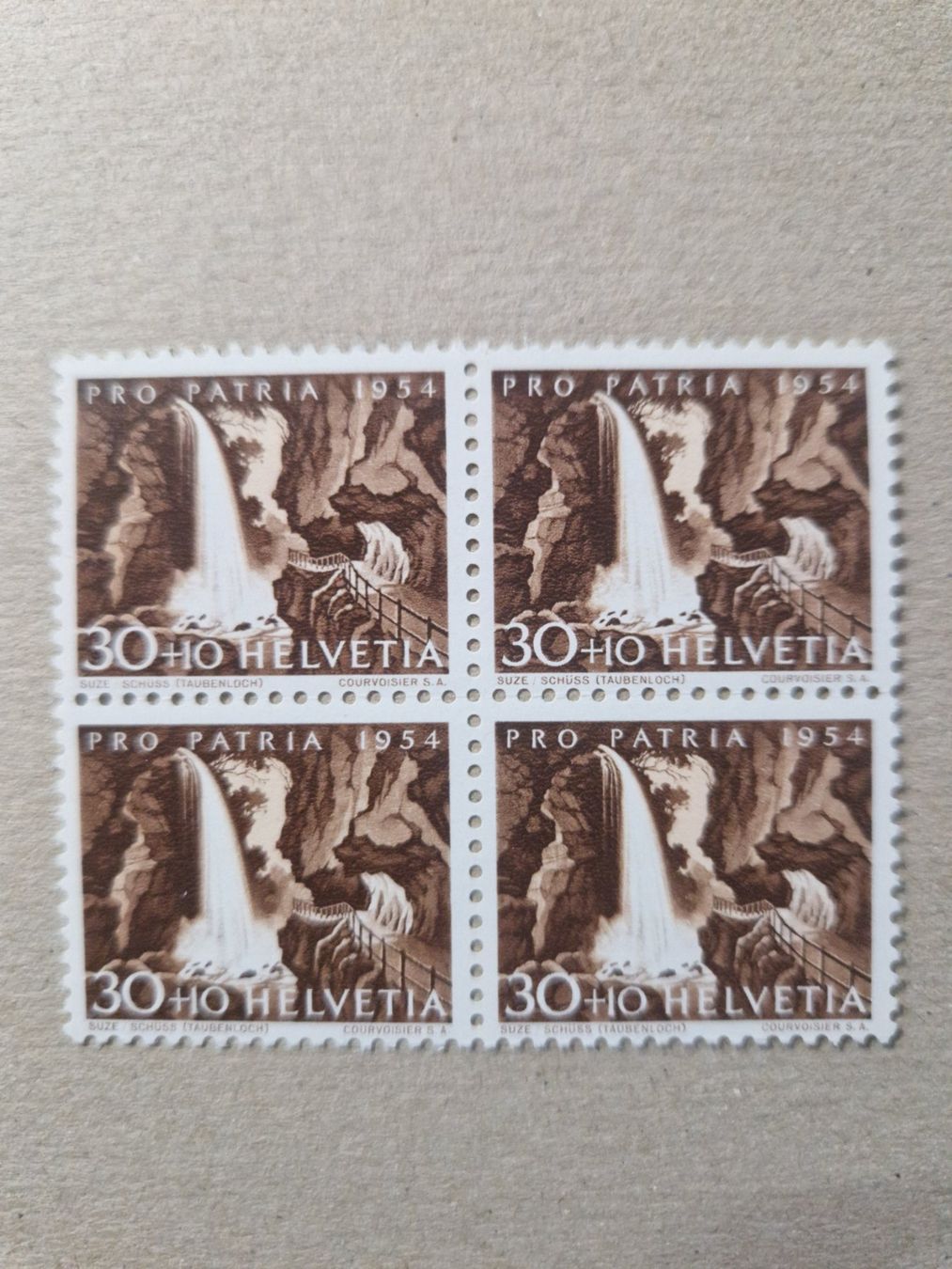 Alle Briefmarken: Pro Patria n°69  4 block postfrisch** – Gebraucht aus Bouveret von hckoala