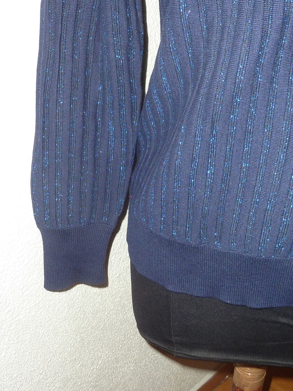 Pullover & Sweatshirts: pull à rayures bleu et strass taille 4 marque albertobini – Gebraucht aus geneve von chriztel