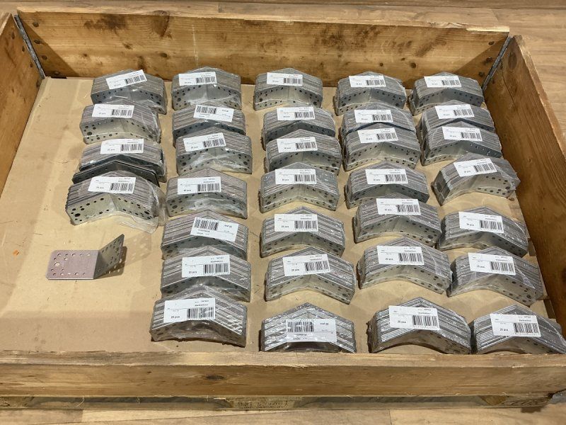 Eisenwaren: 100x Lochplattenverbinder – Gebraucht aus Wolfhalden von Saemy77