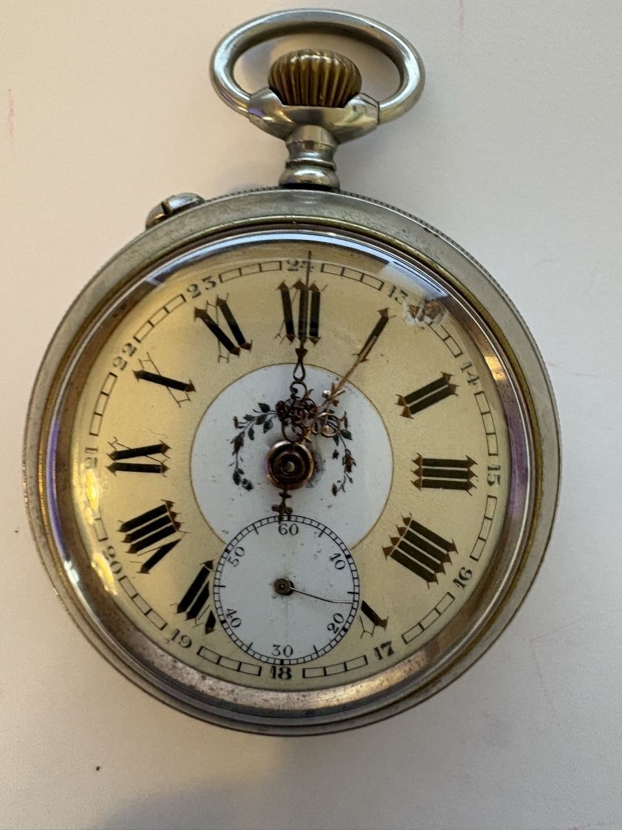 Uhren: Taschenuhr läuft  – Gebraucht aus Murten von Tzaugg 2