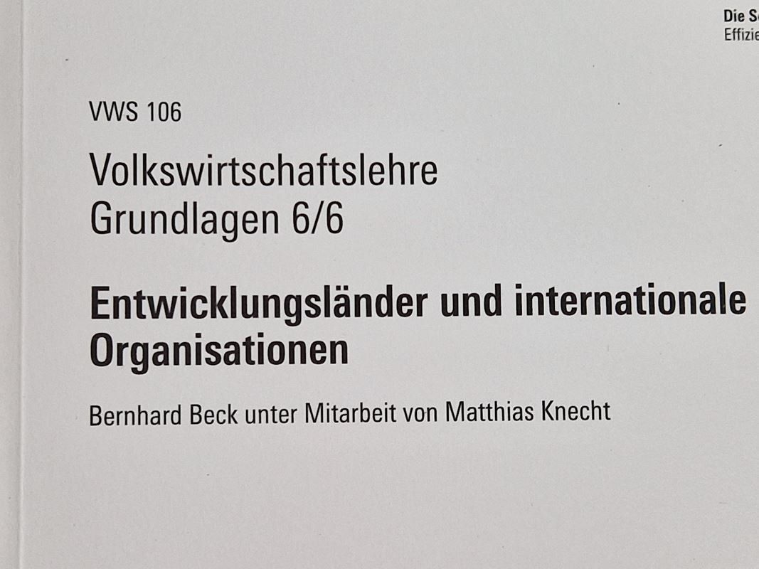 Livres: Kursprogramm (GWMM) – D'occasion à Muhen par Restwert_Muhen 9