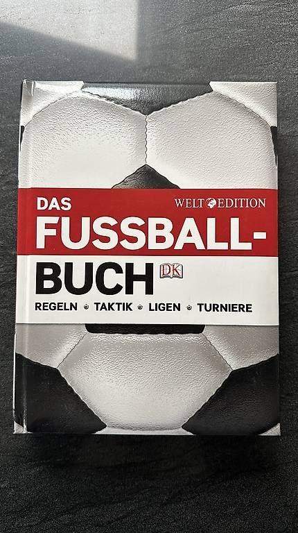 Livres: Fussball Buch – D'occasion à Veltheim AG par KimiSinger
