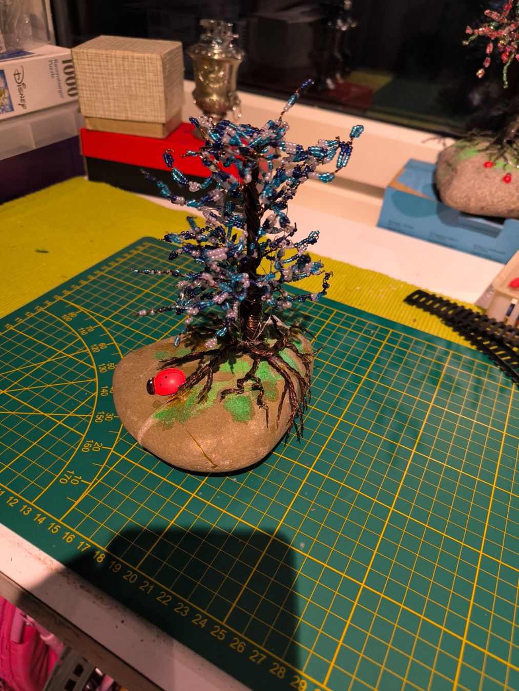 Tutte le decorazioni: Edler blauen Perlen Baum mit Licht – Usato da Zürich venduto da protea59 2