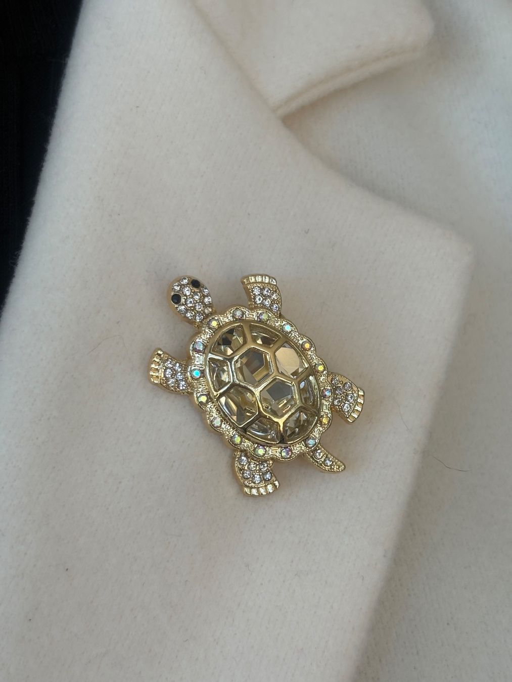 Spille & Fermagli: Luxus Elegante  Brosche Farbe: Gold – Nuovo (secondo la descrizione) da Biel-Bienne venduto da Roserosse13 1
