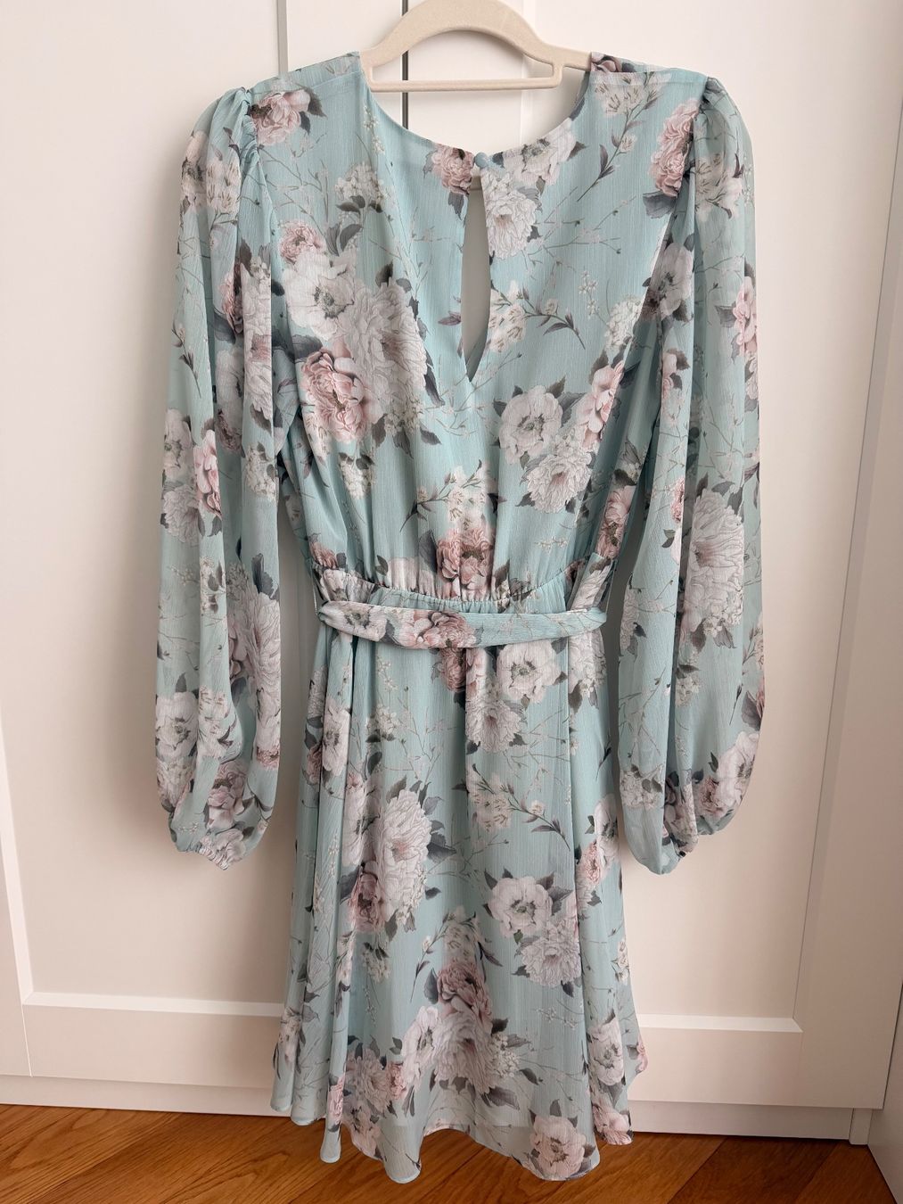 Vestiti: Robe fleurie, doublée, taille 38 – Nuovo (secondo la descrizione) da Lausanne venduto da sanout 6