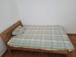 Lit avec matelas