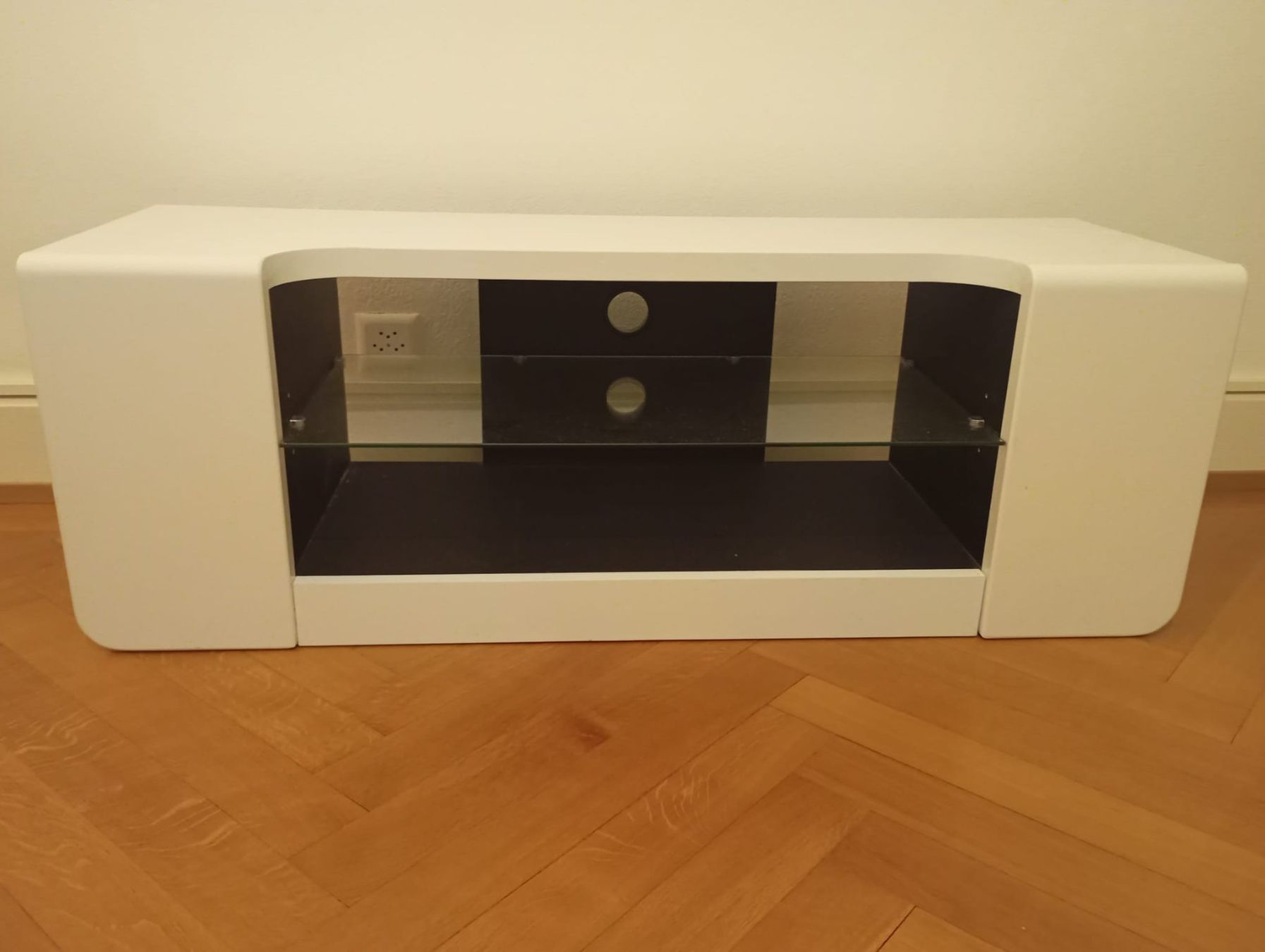 Mobili TV: TV bench – Usato da Lausanne venduto da ele_c8mt