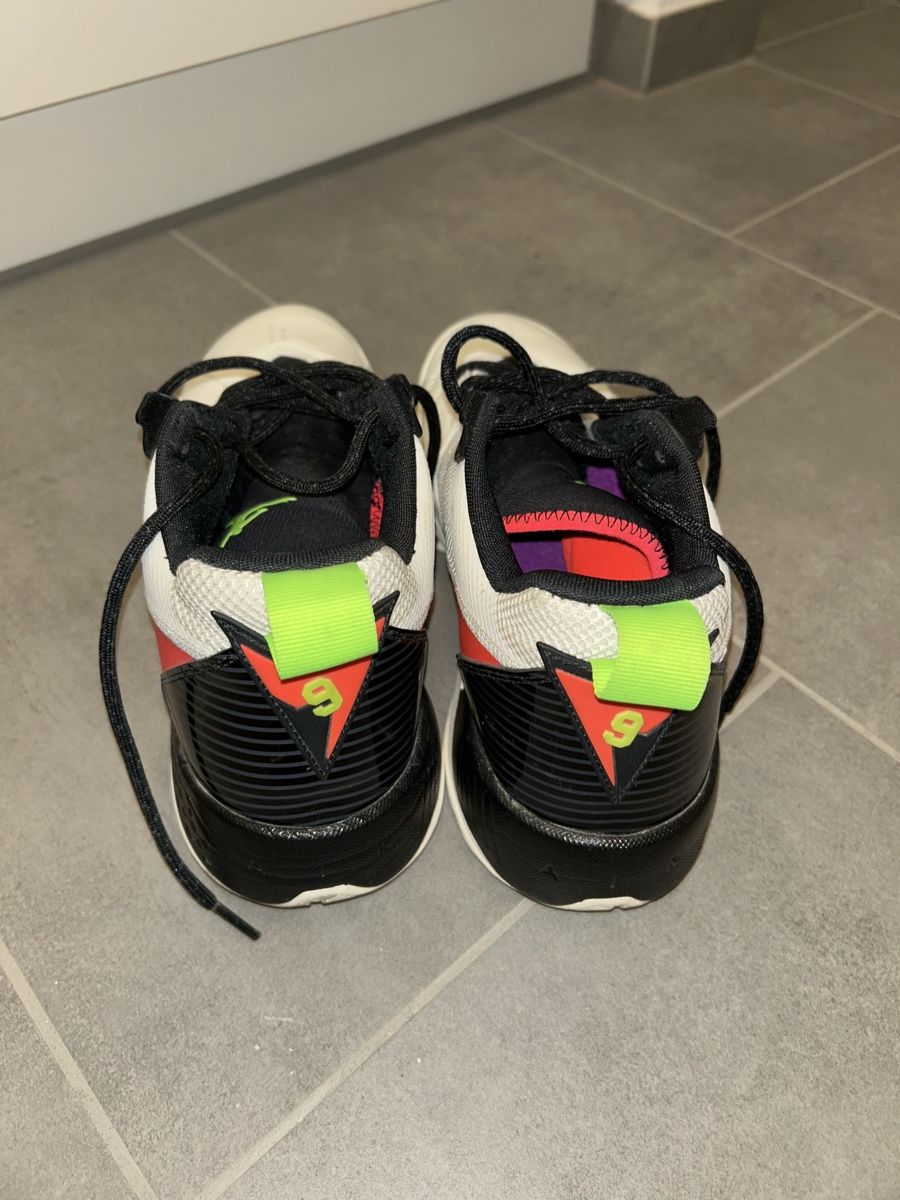 Jordan Scarpe da uomo: Jordan Zoom 92 / Grösse 44.5 – Nuovo (secondo la descrizione) da Zuchwil venduto da celixne