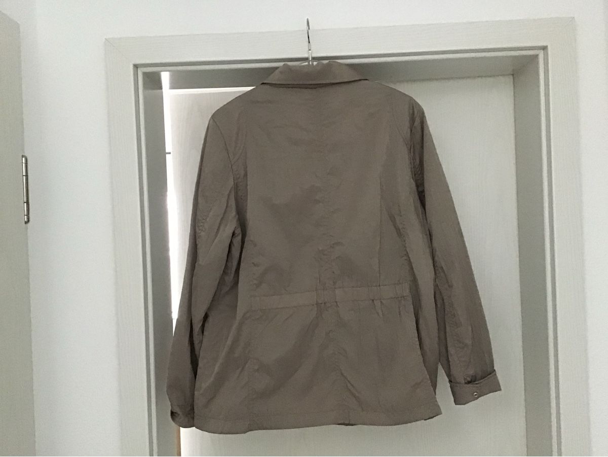 Jacken: Damen Jacke, Übergangsjacke, Grösse 44 – Gebraucht aus Trimbach von gregy69s 1