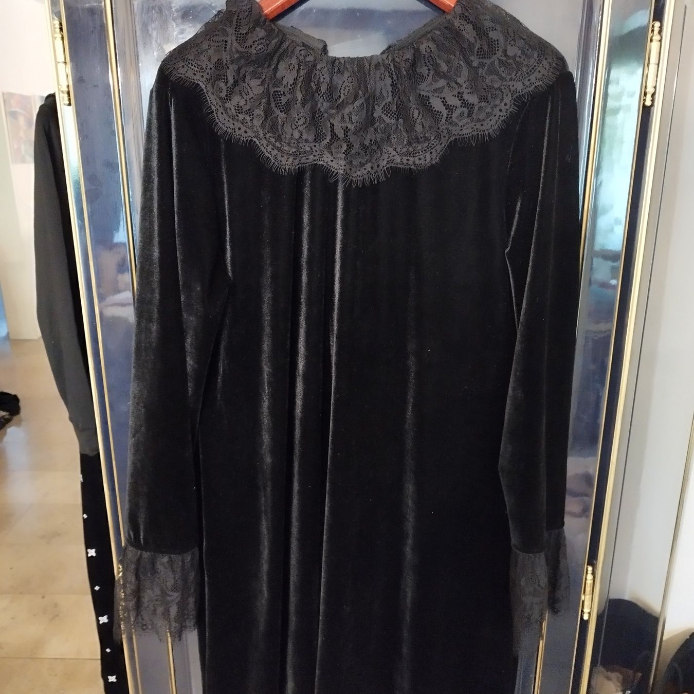 Vestiti: VElUR kleid damen NEW 42 eu – Nuovo (secondo la descrizione) da Basel venduto da pro_79rs 5