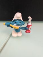 Figurine Schtroumpf vintage se brossant les dents