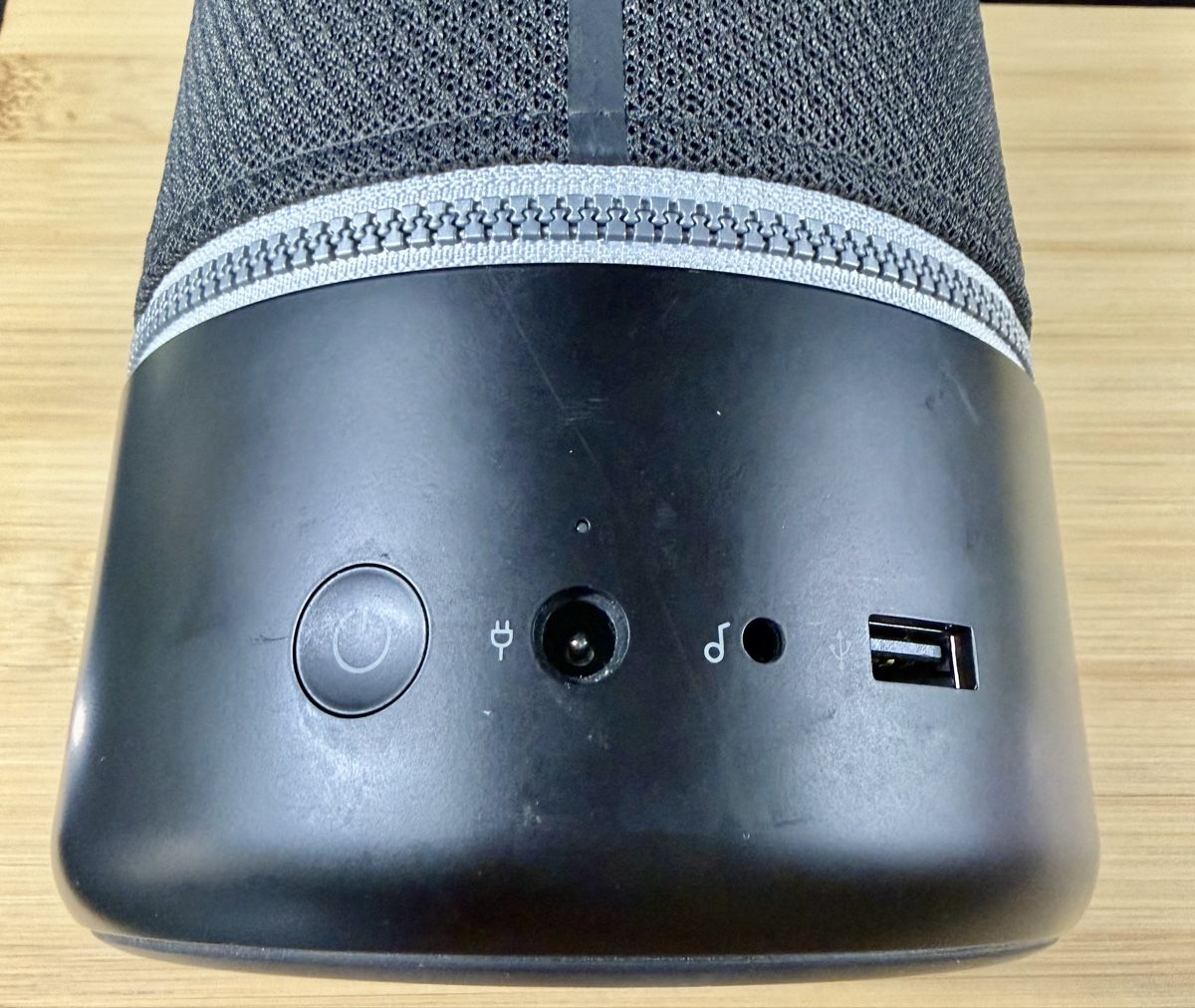 Libratone Casse acustiche: Bluetooth-Powerbox von LIBRATONE Zipp – Usato da Reinach AG venduto da sabaton63 3