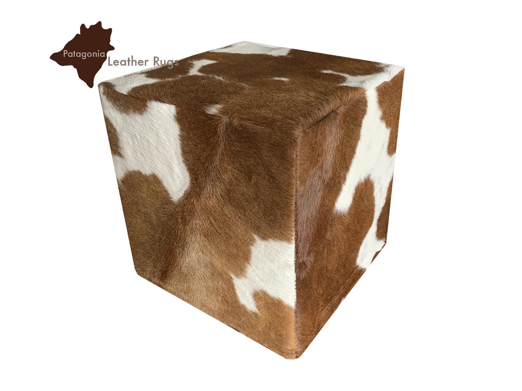 Sgabelli: Kuhfell Hocker Brown/White – Nuovo e nell'imballaggio originale da Arbedo venduto da patagonialeatherrugs 3