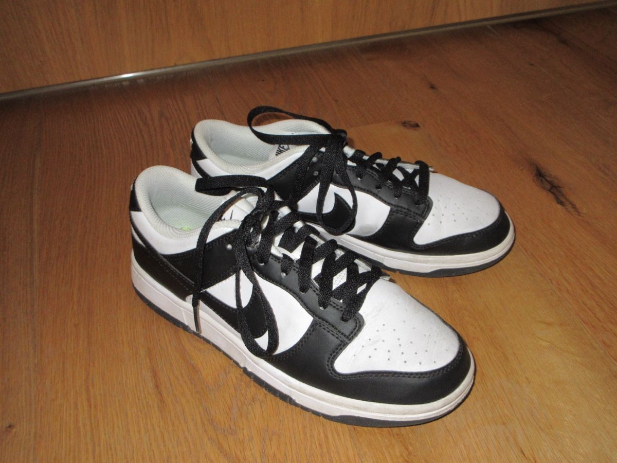 Nike Scarpe da donna: Nike Sneakers schwarz weiss – Nuovo (secondo la descrizione) da Chur venduto da noe_mh8b