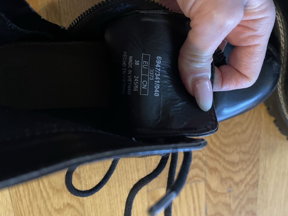 Damenschuhe: Schuhe Stradivarius Schnürboots Gr. 38 LEFT RIGHT – Gebraucht aus Rüschlikon von Lajniii 3