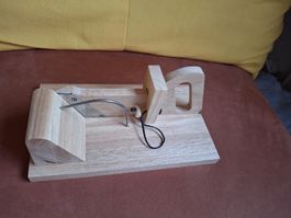 Wurst-/Käsehobel aus Holz