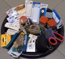 LOT AN *NÄH - UTENSILIEN* UNTERLAGE MIT 40CM - DM/MEIST NEU
