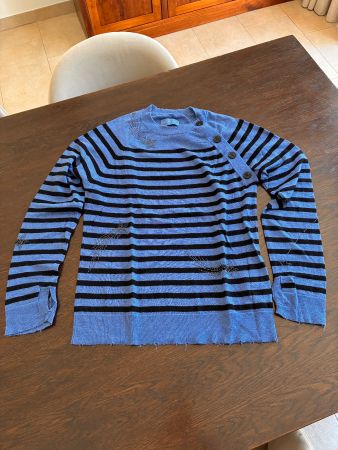 Pull rayé bleu noir avec strass occasion bon état