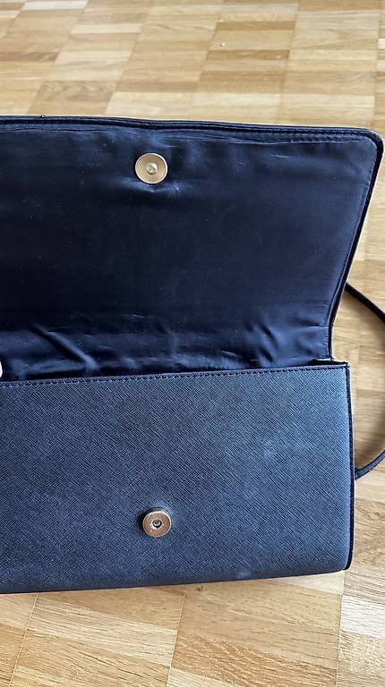 Taschen für Damen: Clutch / Umhängetasche schwarz – Gebraucht aus Basel von R__Mueller 2