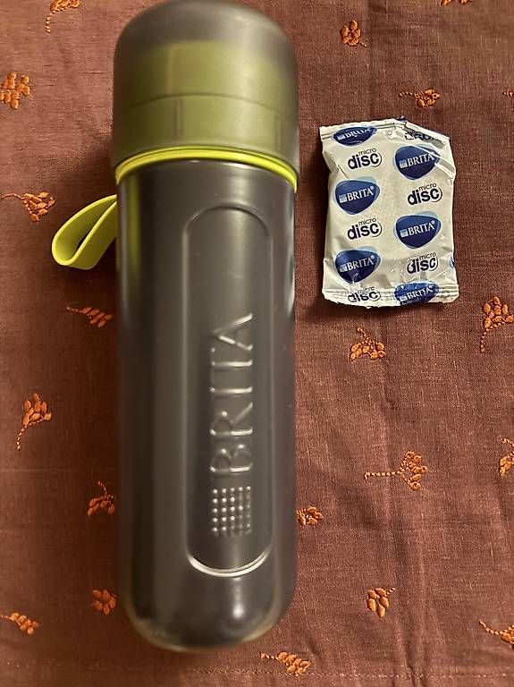 Brita Borracce & Thermos: Brita Trinkflasche inkl. Filter-Tab – Nuovo e nell'imballaggio originale da Herrliberg venduto da puenk81