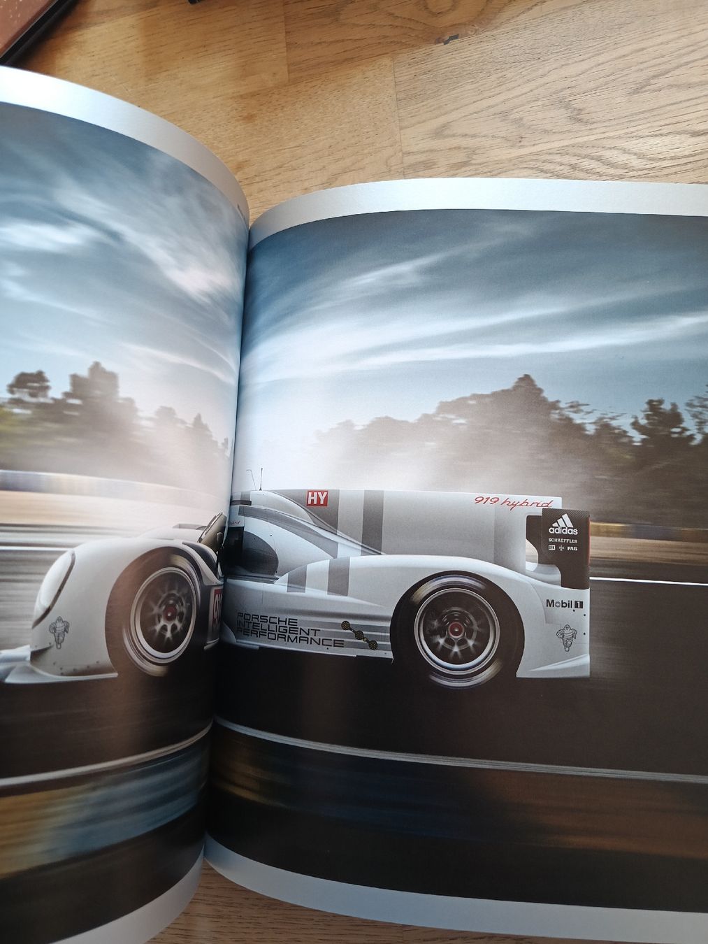 Bücher: Porsche: Mission 2014 - Our return . livre – Gebraucht aus Bex von Canouille 3