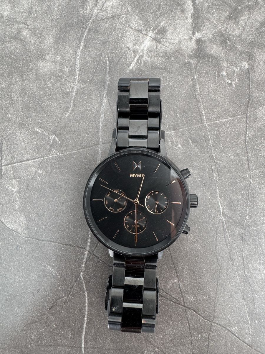 Orologi: MVMT Uhr, Chronograph, Schwarz, Top Zustand – Nuovo (secondo la descrizione) da Uznach venduto da jasmino12