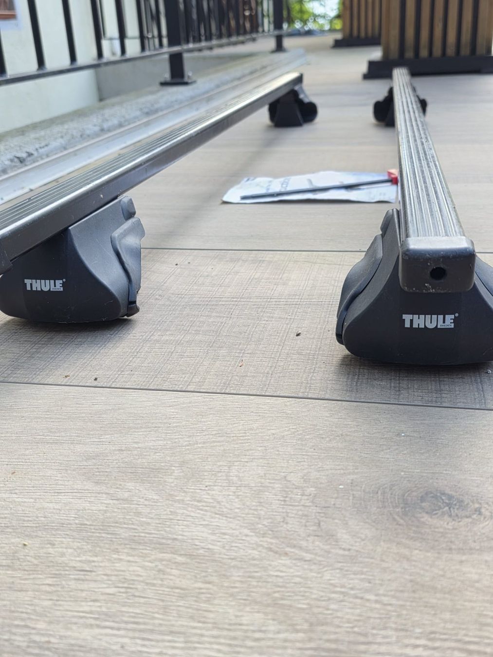 Thule Barres de toit: Barres de toit Thule – D'occasion à Villeneuve VD par bru_z2xt 1