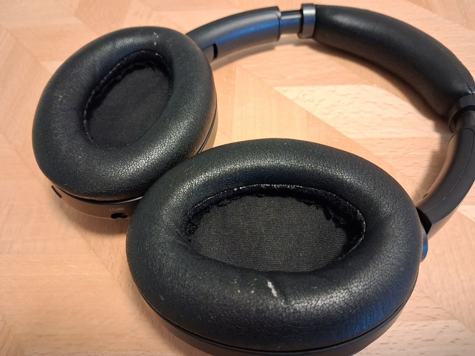 Sony Kopfhörer: Sony WH-1000XM3 – Gebraucht aus Zug von ShaWeb123 2