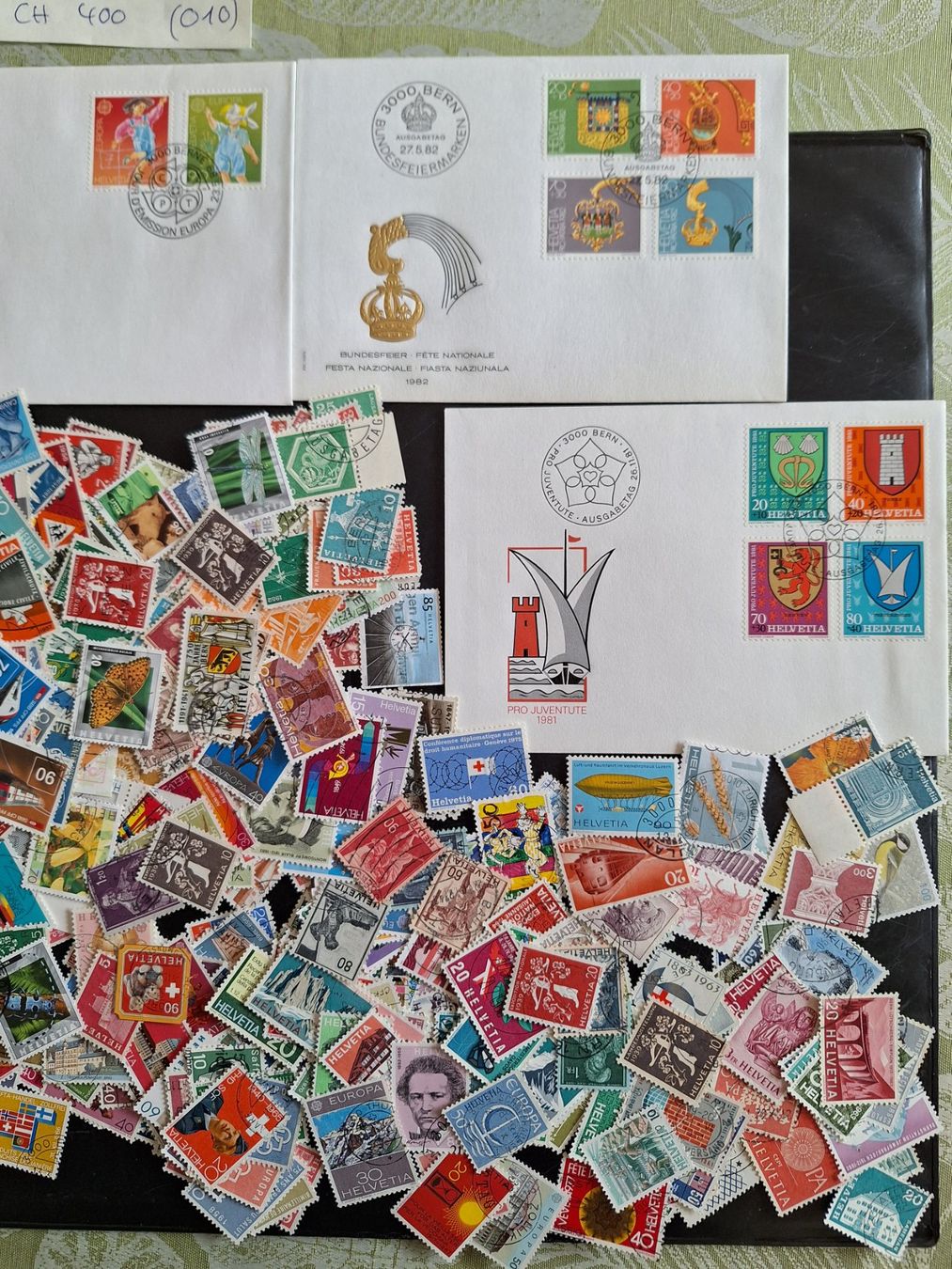 Tous les timbres: CH: 400 VERSCHIEDENE GESTEMPELTE (010) – D'occasion à Genolier par Antoine30 3