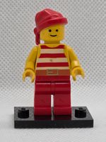 LEGO Pirates pi046 Pirate Red / White Stripes Shirt