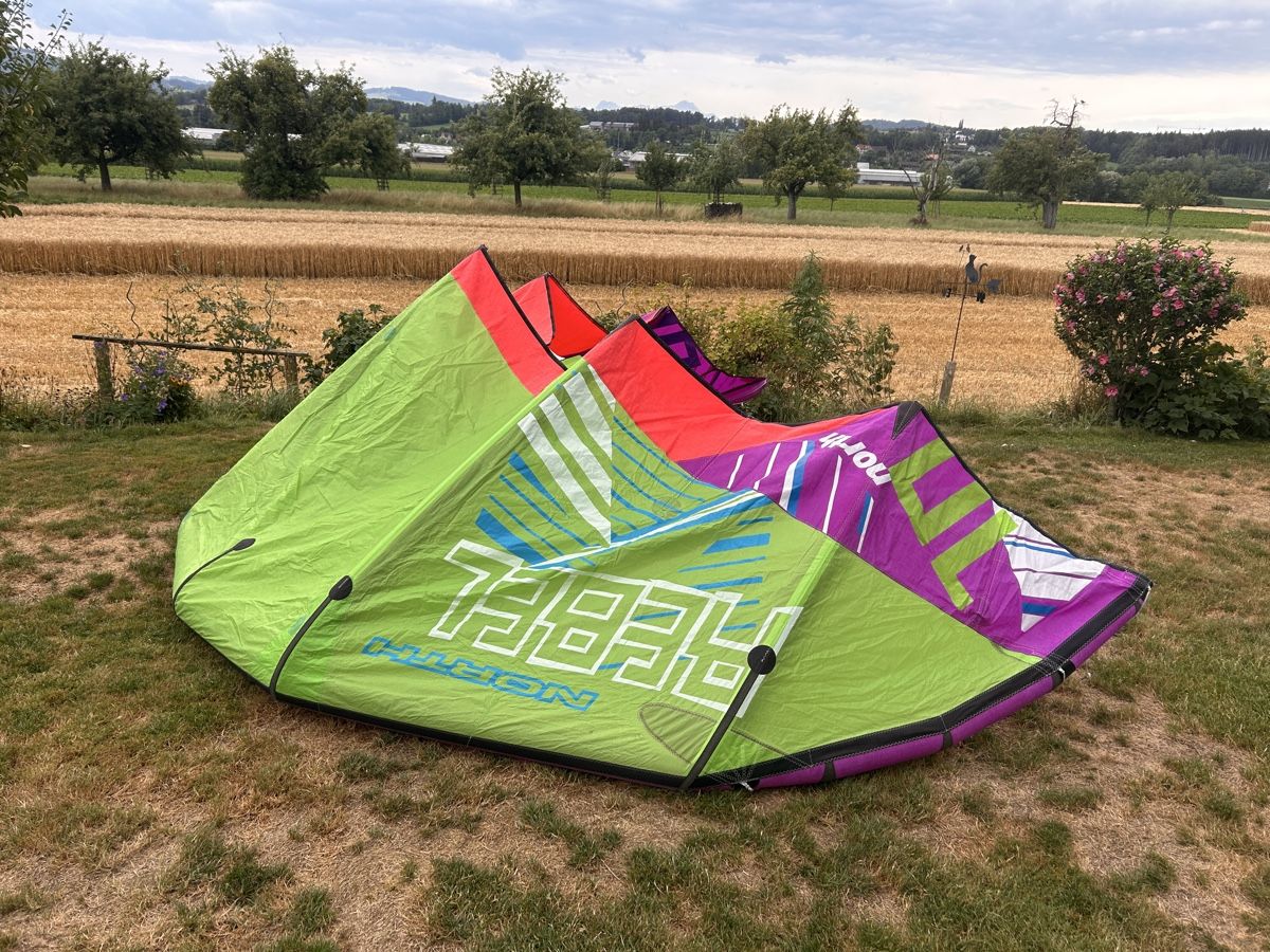 North Kite: 3x Kites inkl. 3x Bars – D'occasion à Degersheim par Zybax 3