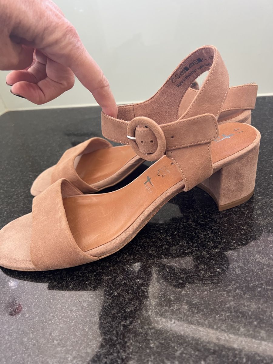 Tamaris Damenschuhe: Tamaris Gr. 41 – Neu (gemäss Beschreibung) aus Aarau von LiaSenn 1
