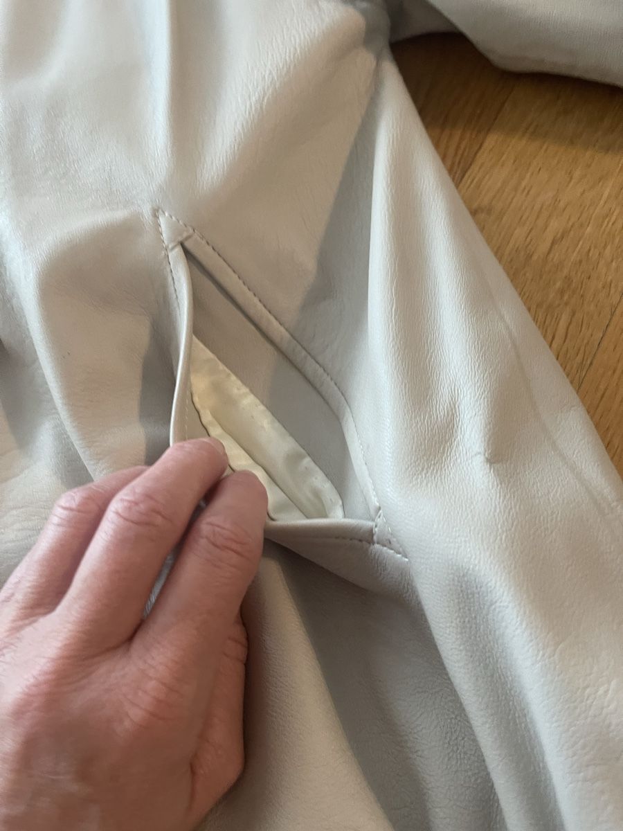 Jacken: Lederjacke Boutique Donna Echtleder Jacke, Gr. 42 – Gebraucht aus Rüschlikon von Lajniii 3