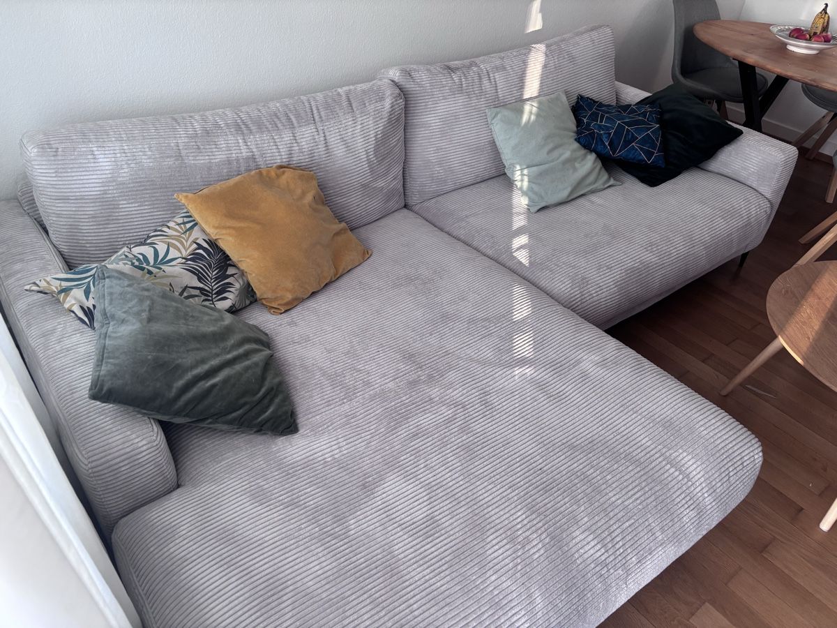 Sofas: Ecksofa in grau/beige mit Cordstoff – Neuf (Voir description) à Schaffhausen par geo_5dk5 1