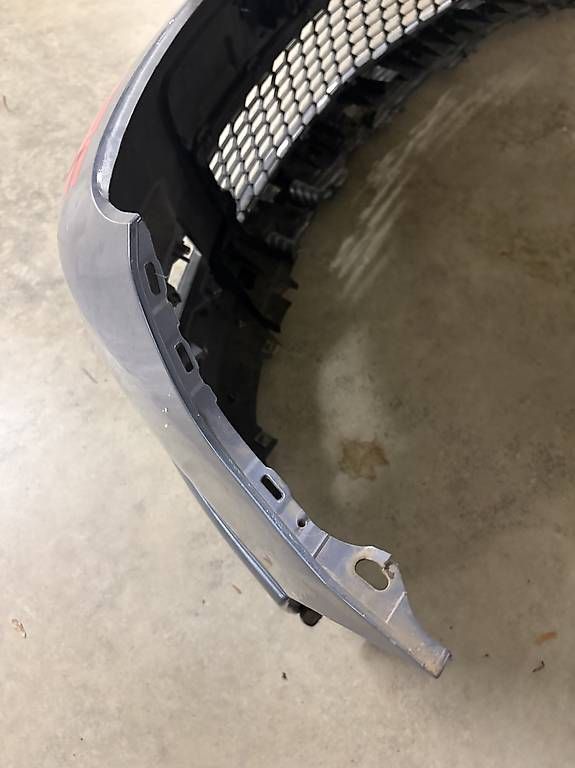 Tutti pezzi di ricambio auto: Mazda 3 BK MPS Frontstossstange  – Usato da Oberkulm venduto da max_l6jr 2