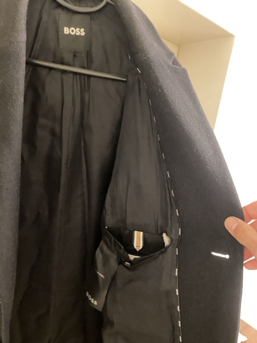 Hugo Boss Manteaux: Boss Wintermantel – D'occasion à zürich par tumor 3