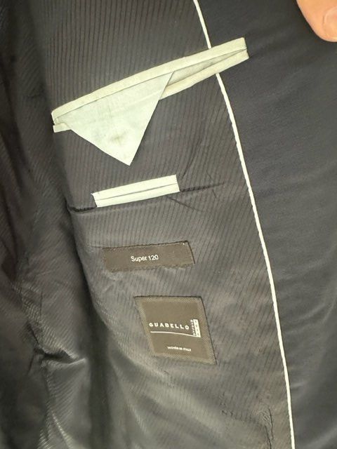 Hugo Boss Jacken: GIACCA BAUMER MAI INDOSSATA NUOVA – Gebraucht aus Davesco-Soragno von cap_67b9 5