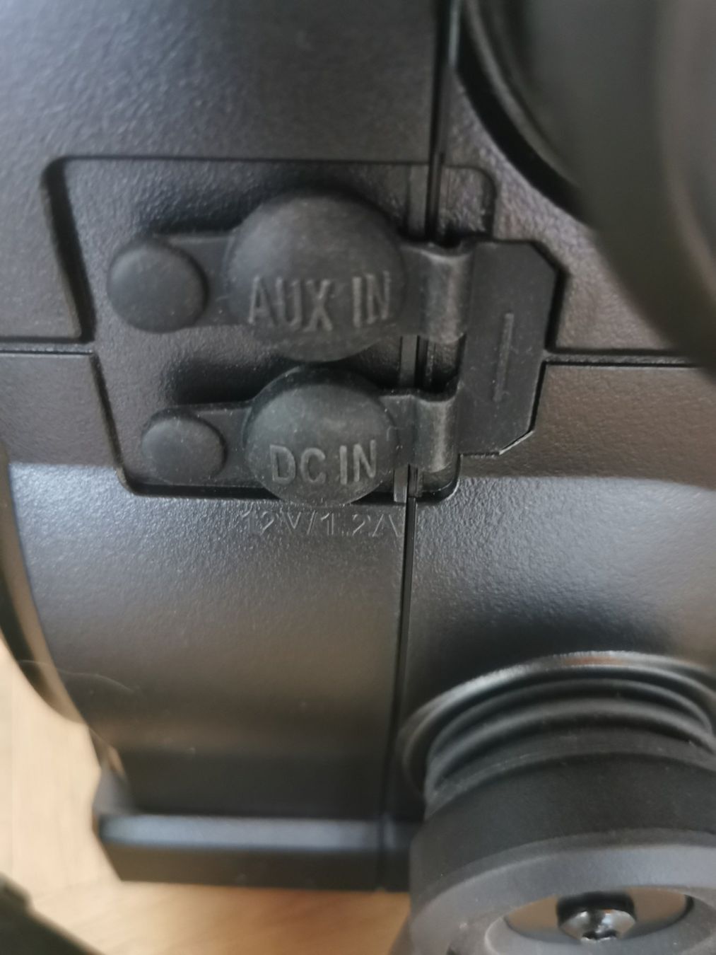 Sangean Radios: SANGEAN Baustellenradio DAB – Gebraucht aus Belp von  3