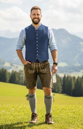 Hochwertiges Trachten: Lederhose, Weste & Sneaker (wie neu!)