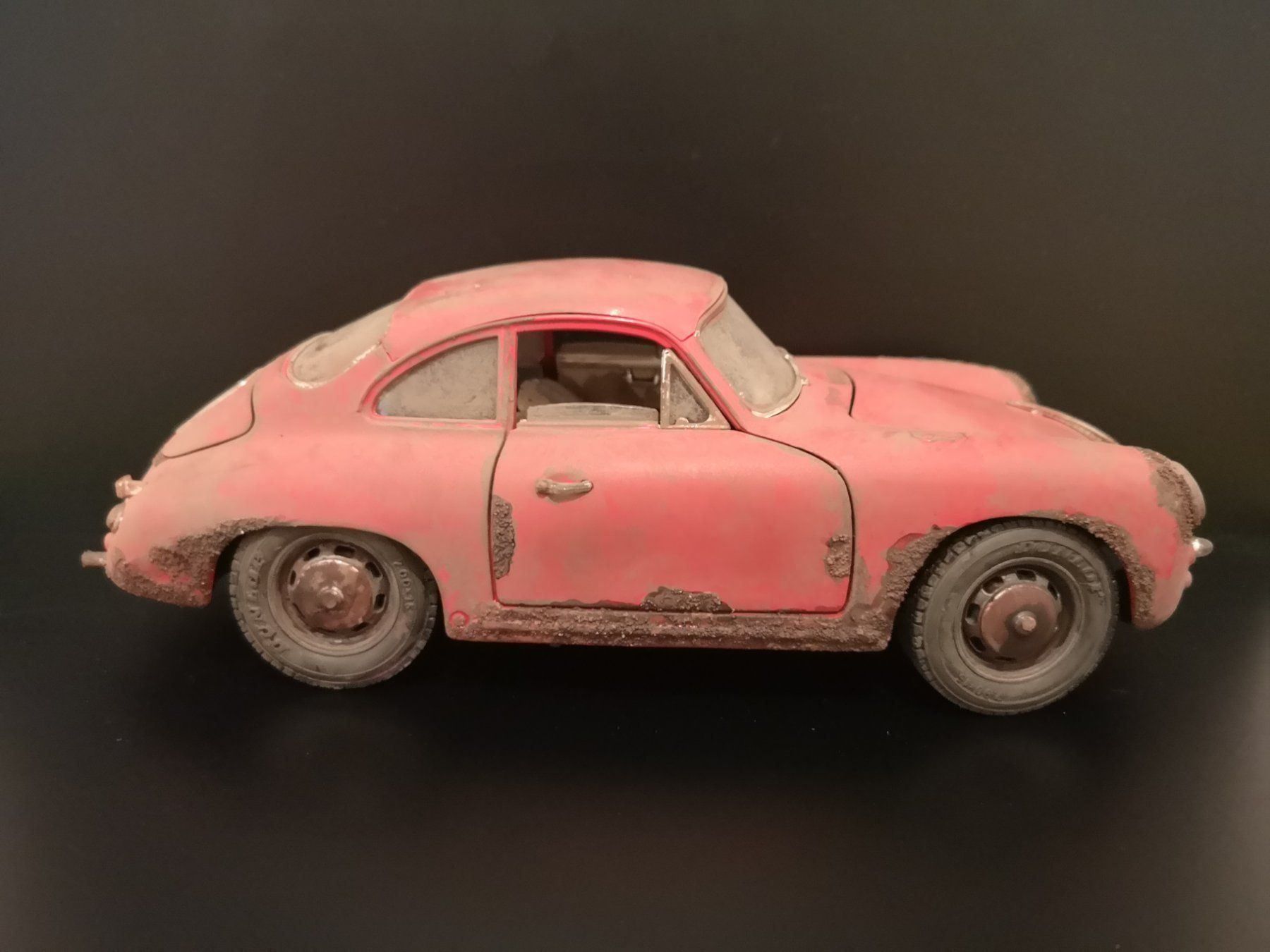 Bburago Modellini d'auto: 1:18 Porsche 356 Scheunenfund – Usato da Niederbipp venduto da kevintifu20 5