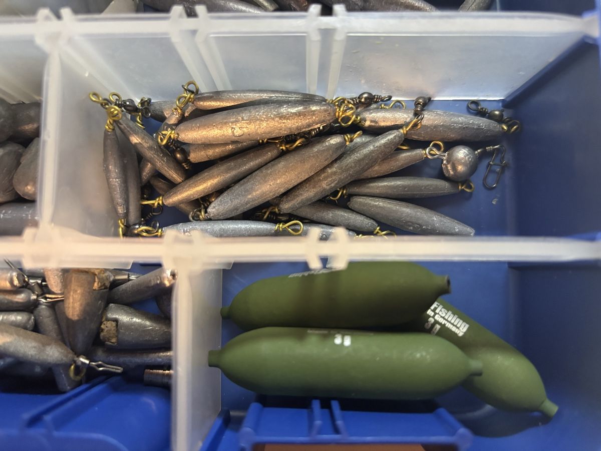 Cannes à pêche: KISTE MIT ANGLERBLEI – D'occasion à Niederbipp par PIKE73 3